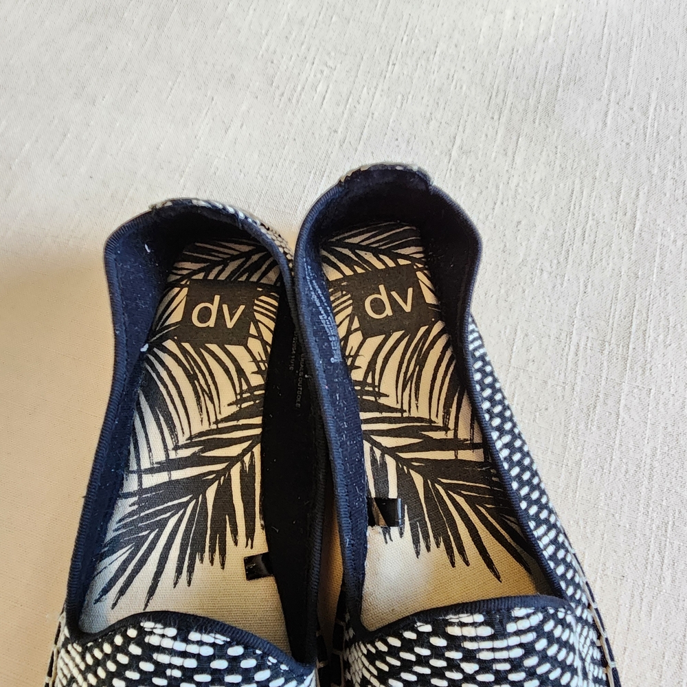 DV by Dolce Vita Women's Black and White Patterned Loafers - Picture 4 of 4